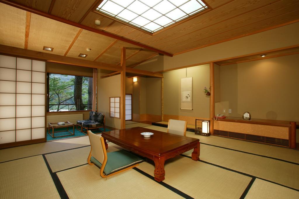 Sekizenkan Kashotei Sanso Nakanojo Exteriör bild